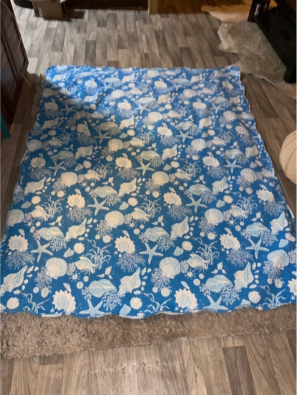Twin Reversible Coastal Quilt